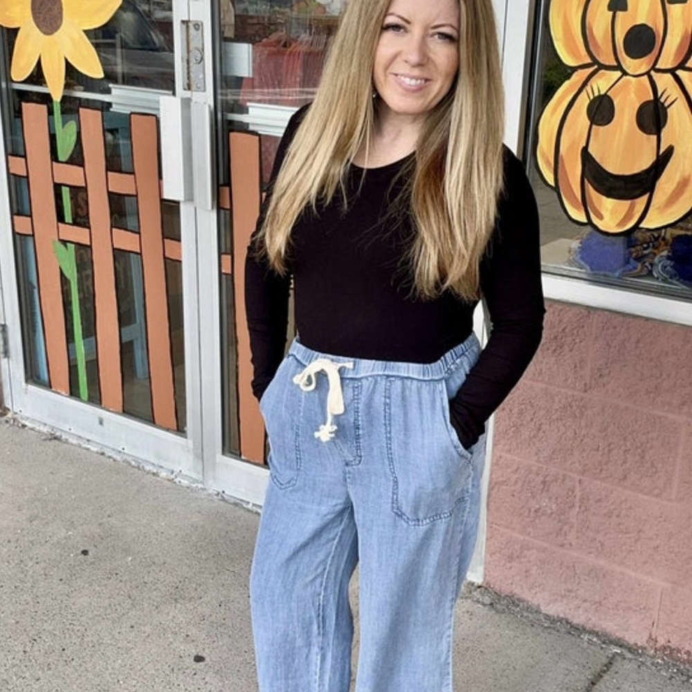 Sew In Love Chambray Cropped Jeans
